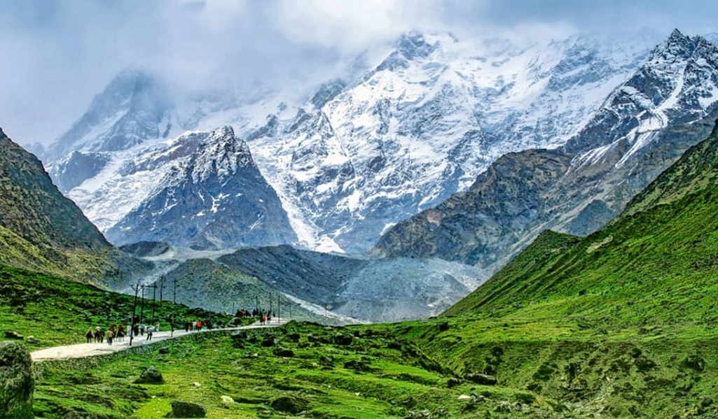 best places to visit in Uttarakhand travel-guide